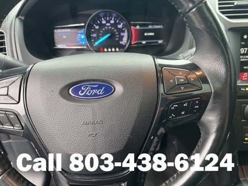 Used 2018 Ford Explorer XLT w/ Equipment Group 202A image 23
