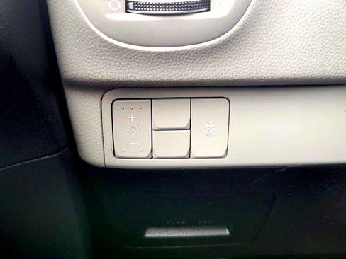 Used 2016 Kia Soul image 16