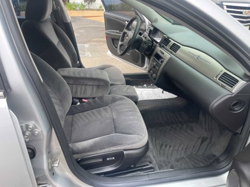 Used 2011 Chevrolet Impala Police image 13