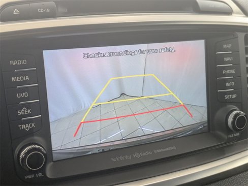 Used 2017 Kia Sorento SX image 21