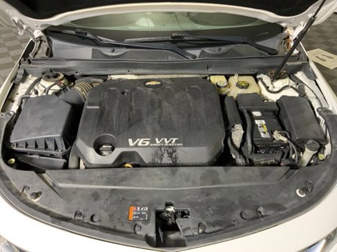 Used 2017 Chevrolet Impala LT image 38