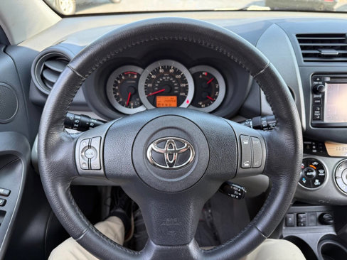Used 2012 Toyota RAV4 Limited image 89
