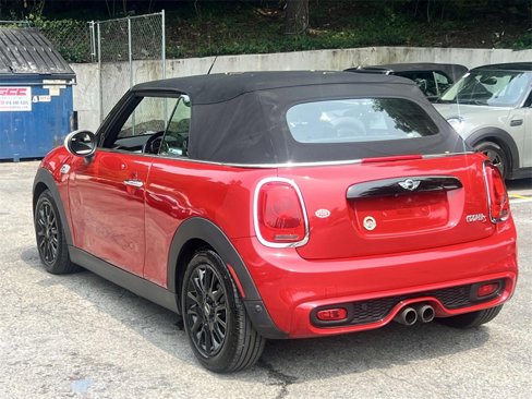 Used 2017 MINI Cooper S image 4