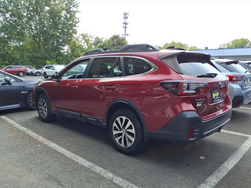 Certified 2021 Subaru Outback Premium image 3
