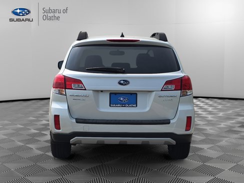 Used 2013 Subaru Outback 2.5i Limited w/ Special Appearance Pkg image 10