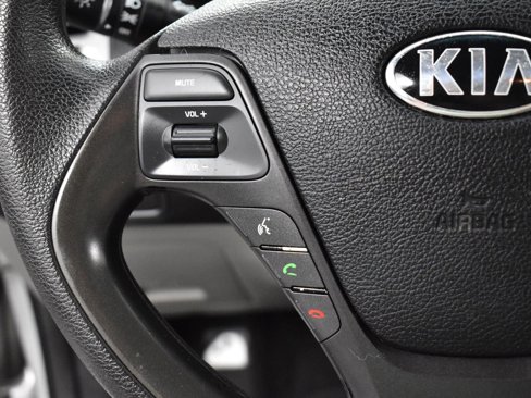 Used 2016 Kia Forte LX image 16