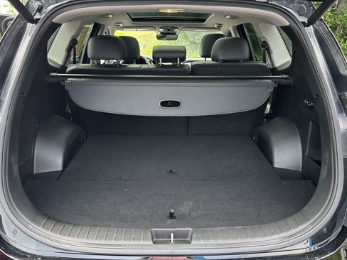 Used 2021 Hyundai Santa Fe Limited w/ Cargo Package image 31