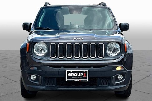 Used 2018 Jeep Renegade Latitude image 3