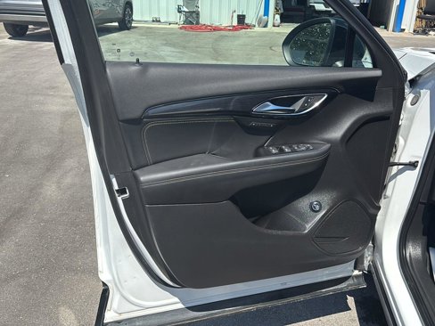 Used 2023 Buick Envision Essence w/ Sport Touring Package image 14