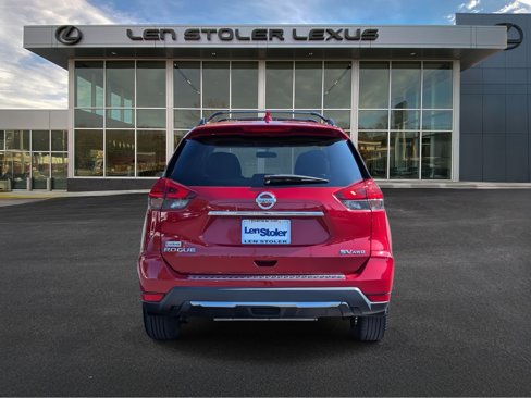 Used 2017 Nissan Rogue SV w/ Midnight Edition Package image 4