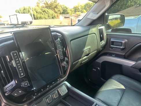 Used 2015 Chevrolet Silverado 1500 LTZ Z71 w/ Midnight Edition image 15