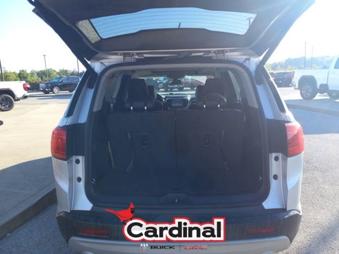 Used 2018 GMC Acadia SLT image 8