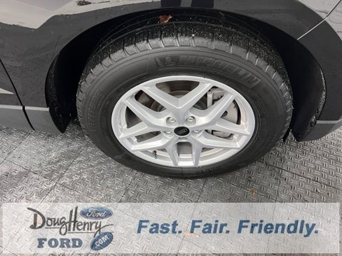 Used 2024 Ford Edge SEL image 16