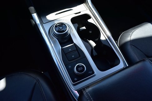 Used 2020 Ford Explorer Limited image 40
