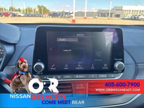 Used 2024 Nissan Altima 2.5 SV image 22