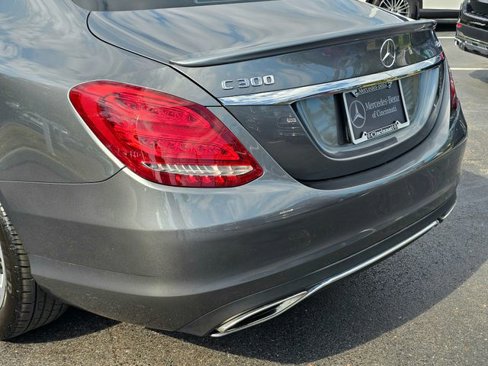 Used 2017 Mercedes-Benz C 300 4MATIC Sedan image 14