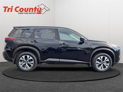 Used 2022 Nissan Rogue SV image 9