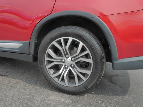 Used 2017 Mitsubishi Outlander SE image 9