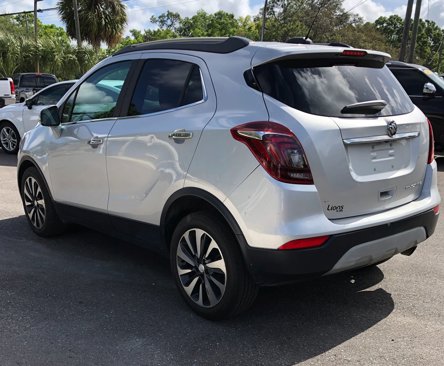 Used 2019 Buick Encore Essence image 5