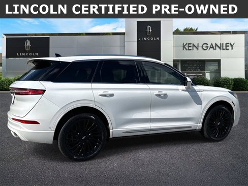 Used 2021 Lincoln Corsair Reserve image 3