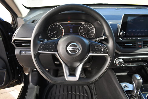 Used 2021 Nissan Altima 2.5 SV image 21