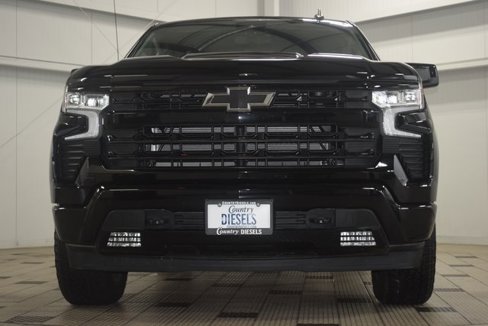 Used 2024 Chevrolet Silverado 1500 RST w/ Convenience Package II image 2