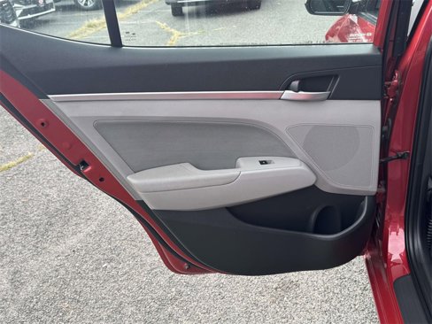 Used 2019 Hyundai Elantra SEL w/ Cargo Package image 11