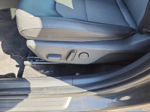 Used 2023 Kia Niro EX image 15