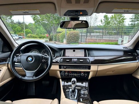 Used 2016 BMW 528i Sedan image 13