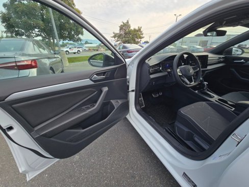 New 2025 Volkswagen Jetta Sport image 21