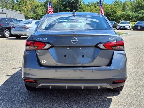 Used 2023 Nissan Versa SV image 27