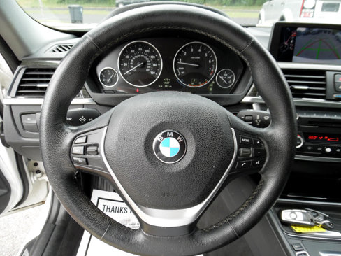 Used 2014 BMW 328i xDrive Sedan image 11