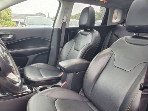 Used 2021 Jeep Compass Limited w/ Sun and Sound Group image 13