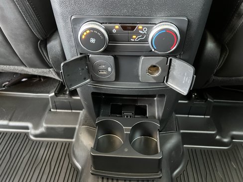 Used 2022 Ford Explorer XLT w/ Equipment Group 202A image 46