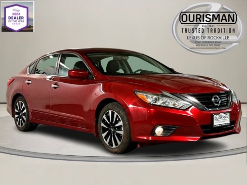 Used 2017 Nissan Altima 2.5 SV image 1