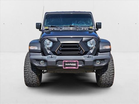 Used 2019 Jeep Wrangler Unlimited Sport S image 2
