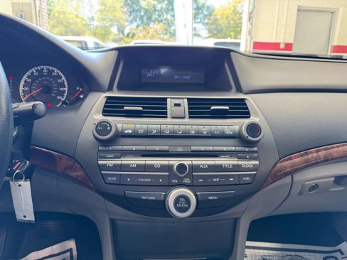 Used 2012 Honda Accord EX image 35