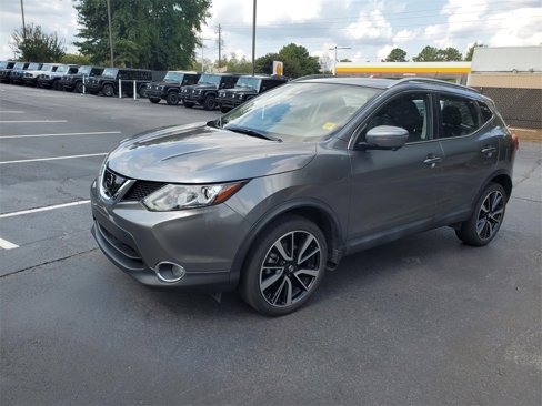 Used 2017 Nissan Rogue Sport SL w/ SL Premium Package image 9