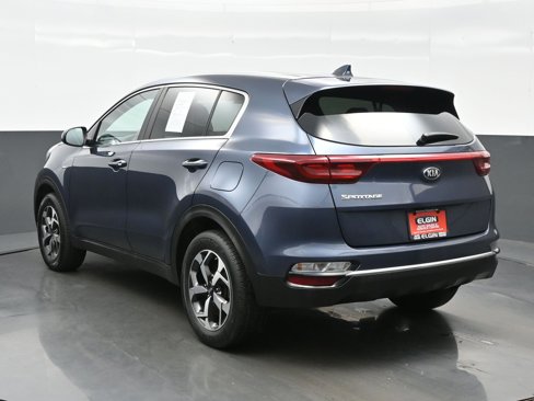 Used 2022 Kia Sportage LX image 4
