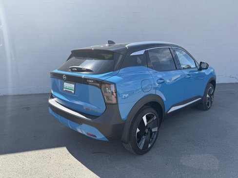 New 2025 Nissan Kicks SR w/ SR Premium Package image 7