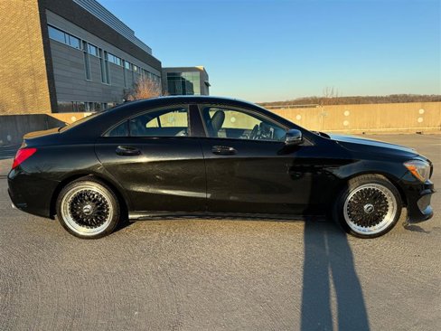 Used 2016 Mercedes-Benz CLA 250 4MATIC image 8
