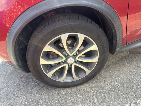 Used 2017 Nissan Juke SV image 7