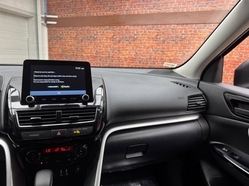 Used 2024 Mitsubishi Eclipse Cross SE image 17