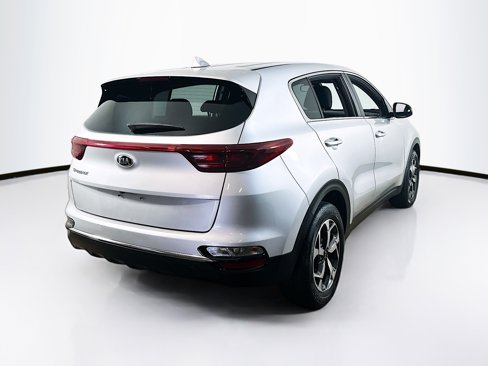 Certified 2021 Kia Sportage LX image 9