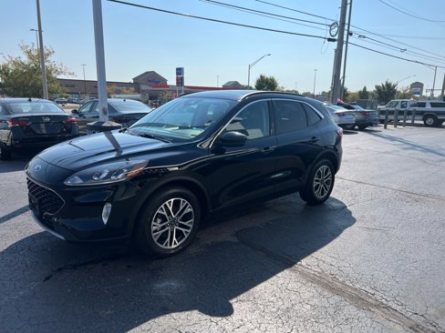 Used 2021 Ford Escape SEL image 2