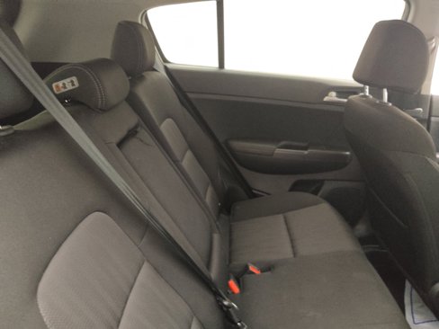 Used 2019 Kia Sportage LX image 19