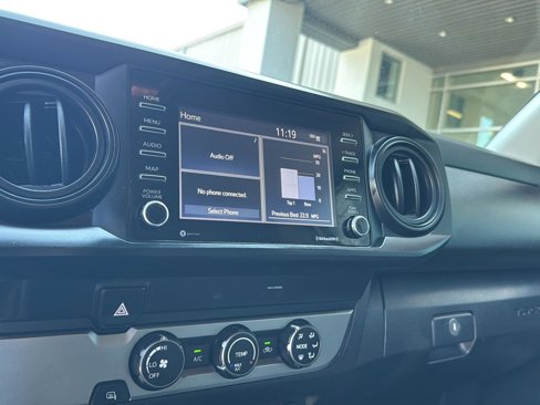 Used 2020 Toyota Tacoma SR image 21
