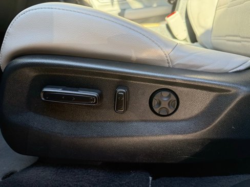 Used 2020 Honda CR-V Touring image 23