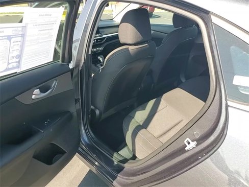 Used 2020 Kia Forte LXS image 22