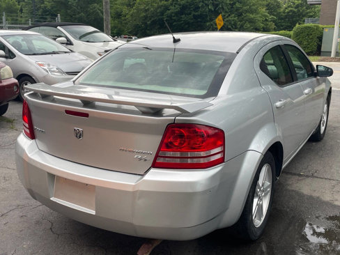Used 2010 Dodge Avenger R/T image 7